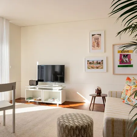 Catarina Luxury * Порту