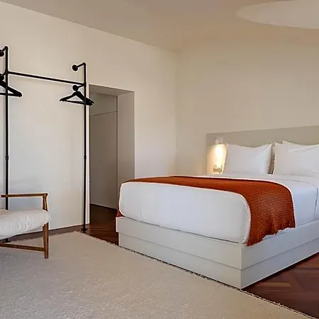 Catarina Luxury