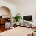 Catarina Luxury
