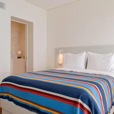 Catarina Luxury Apartahotel Oporto