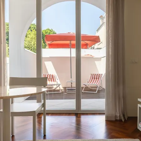 Apartahotel Catarina Luxury Oporto